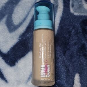 UOMA Beauty By Sharon C, Flawless IRL Pro Coverage HD Foundation - Fair Lady T3